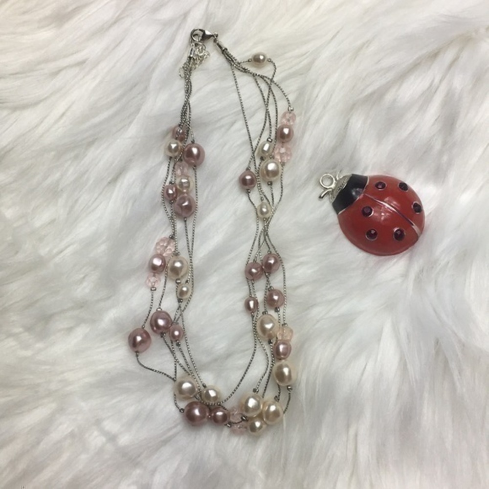 Faux pearls, silver tone necklace, 14-16 1/2” long